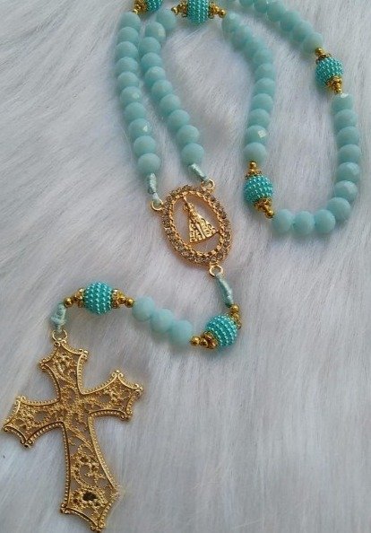 Terco Cristal P.N Framboesa Elos Trevo Aparecida Strass Cruz Vazada AZUL CLARO