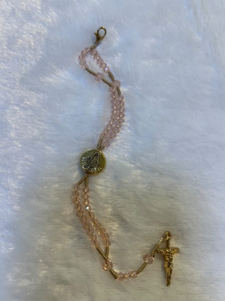 TERLÇO PULSO CRISTAL ROSE TRANSPARENTE - N. SRA. DAS GRACAS - DOURADO